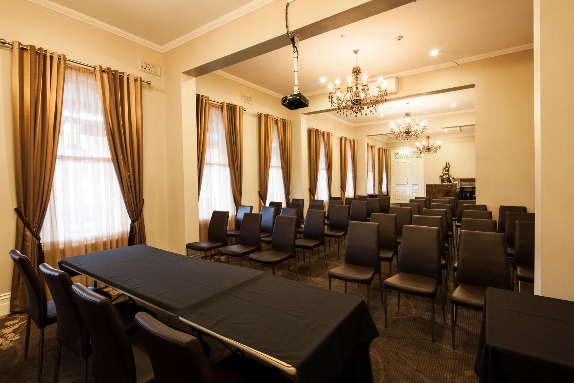 Quality Inn The George Hotel Балларат Экстерьер фото